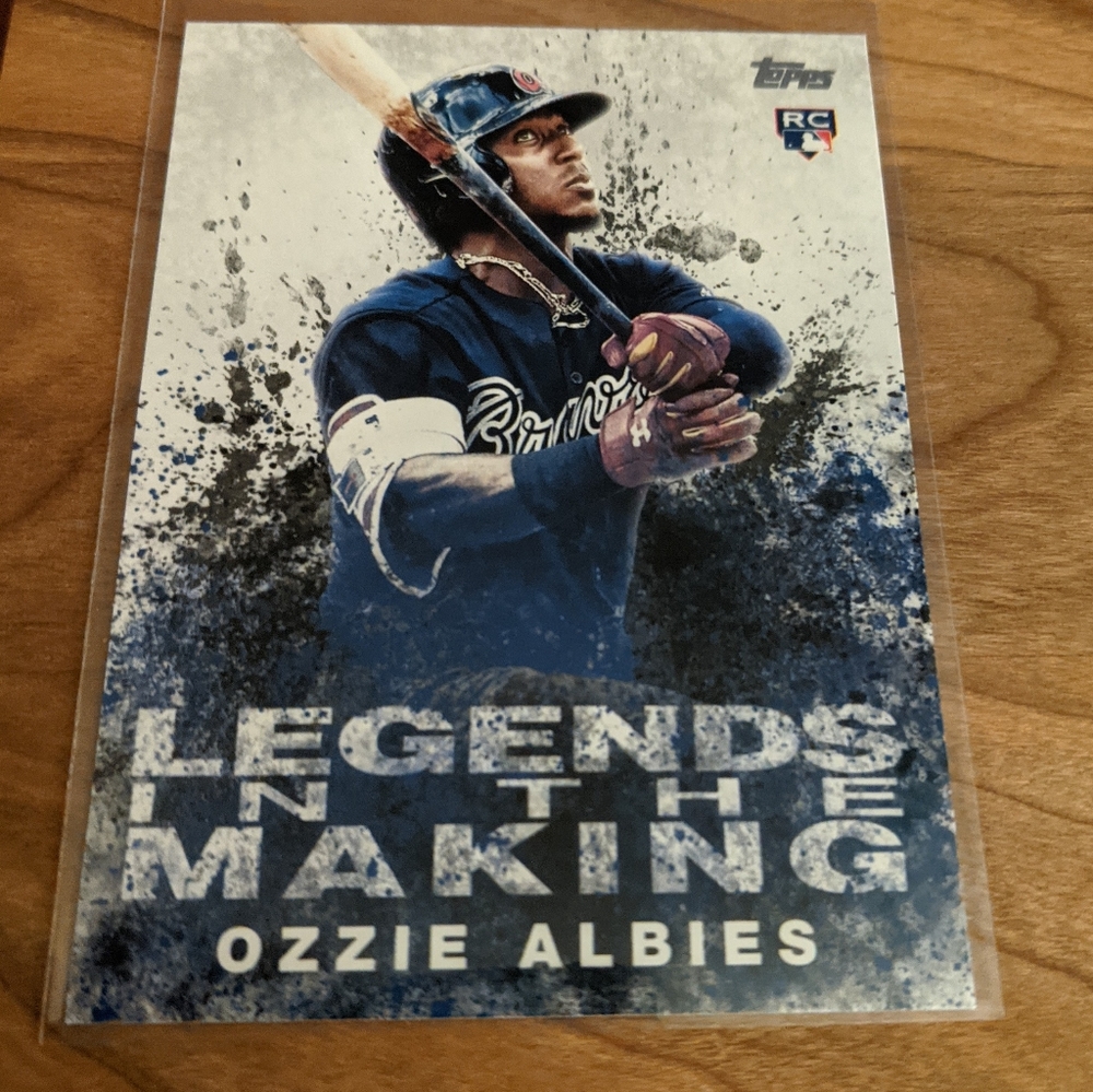 👣2018 Topps Ozzie Albies Legends in Making Rookie